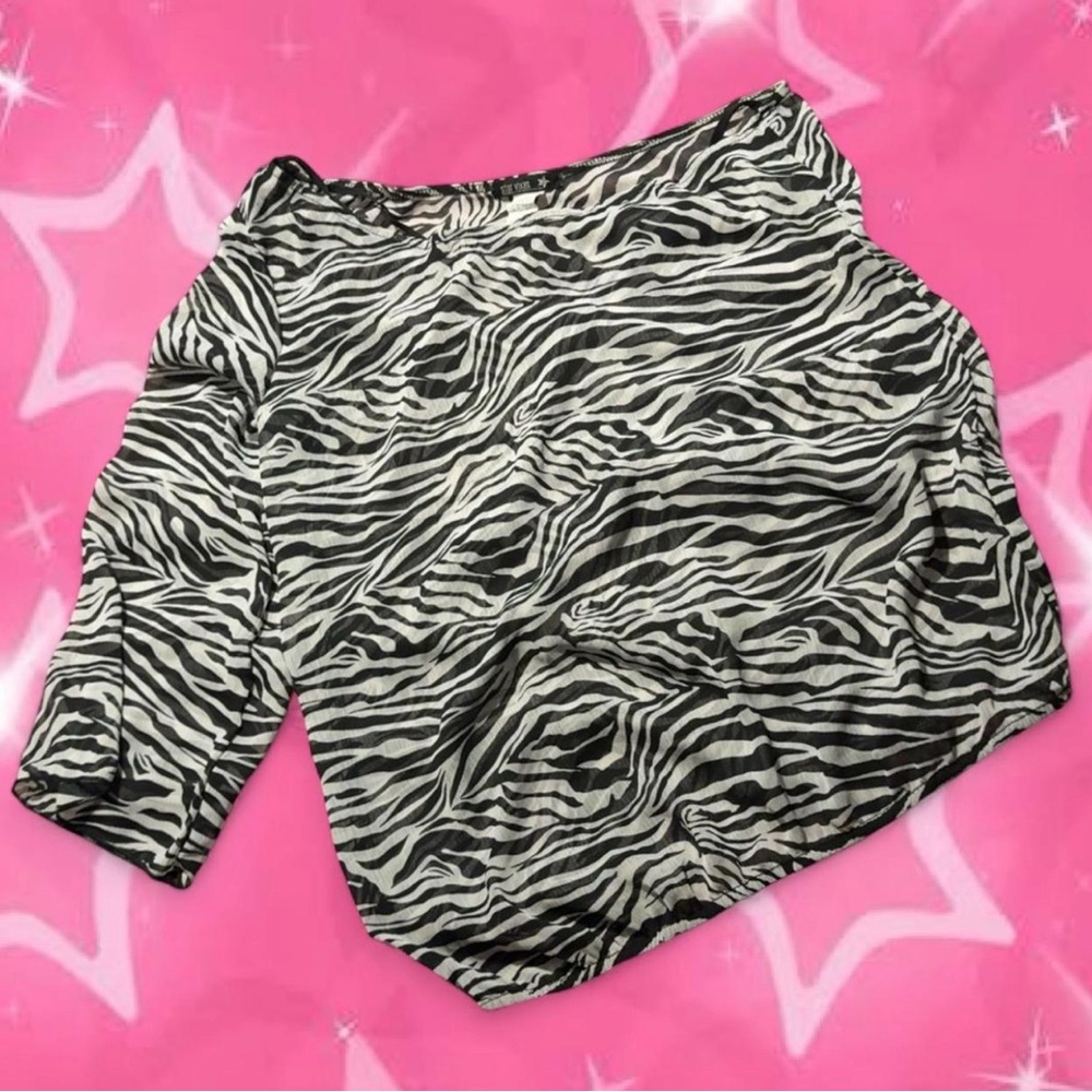 Star Vixen Black and White Zebra Print Skorts